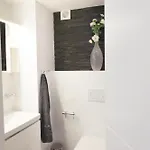 Apartmán 3kk - 115m2 V Klidné Lokalitě - 4 Praha